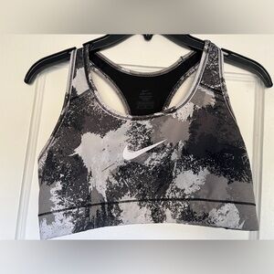 Nike Dri-Fit Sports Bra sz M